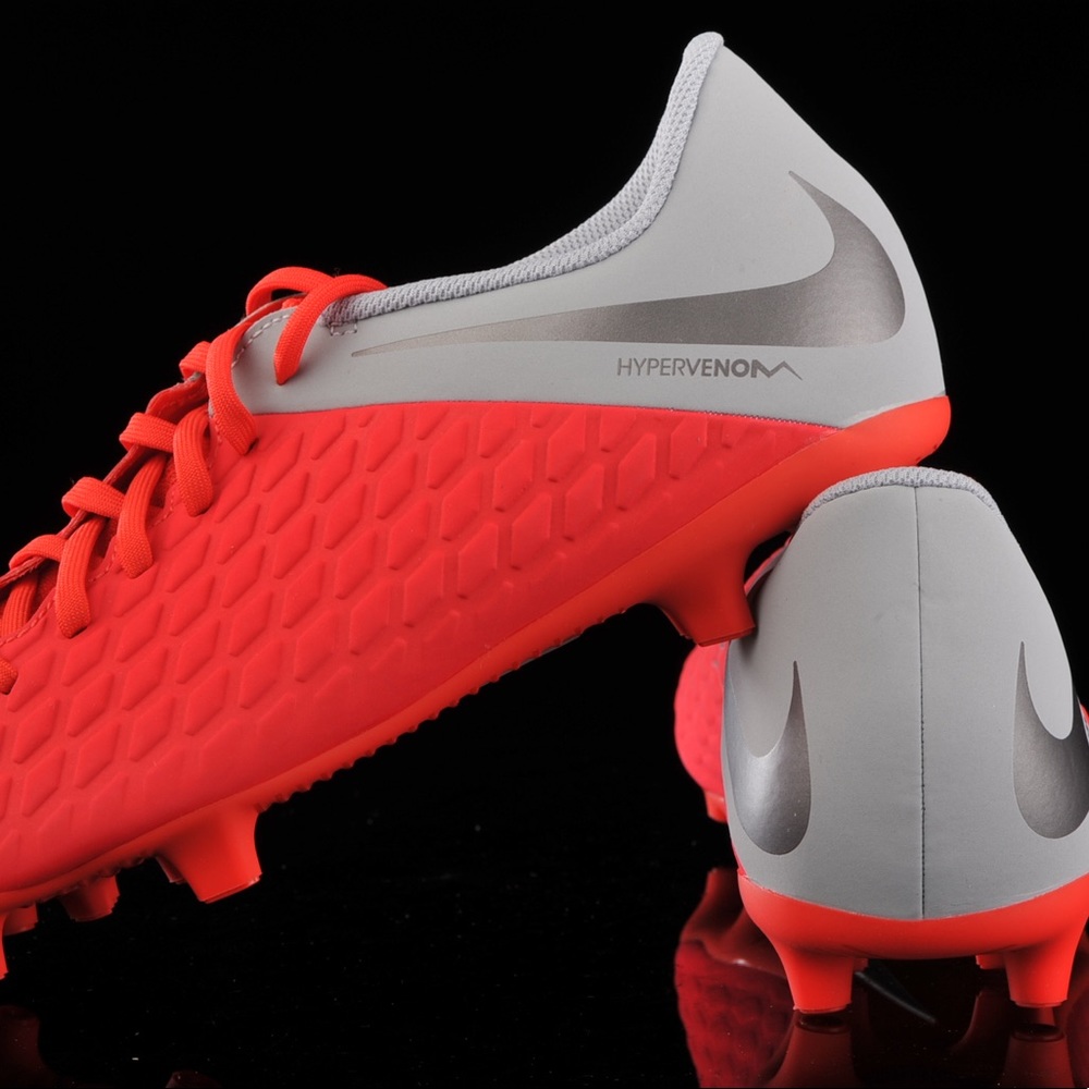 Nike Hypervenom Phantom 3 Club cleats